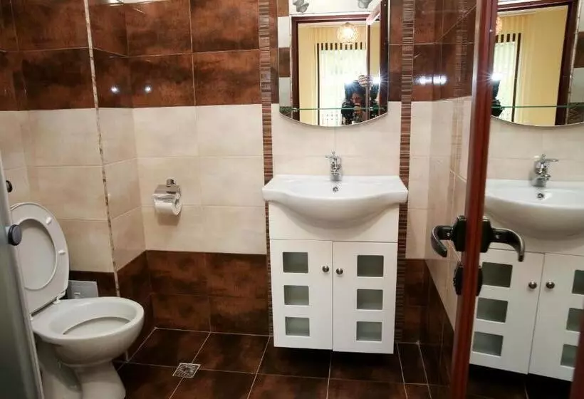 Majatalo Stanchevata Kashta