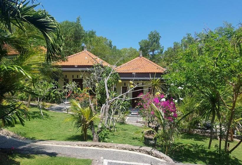 פנסיון Tregge Surf Camp Uluwatu