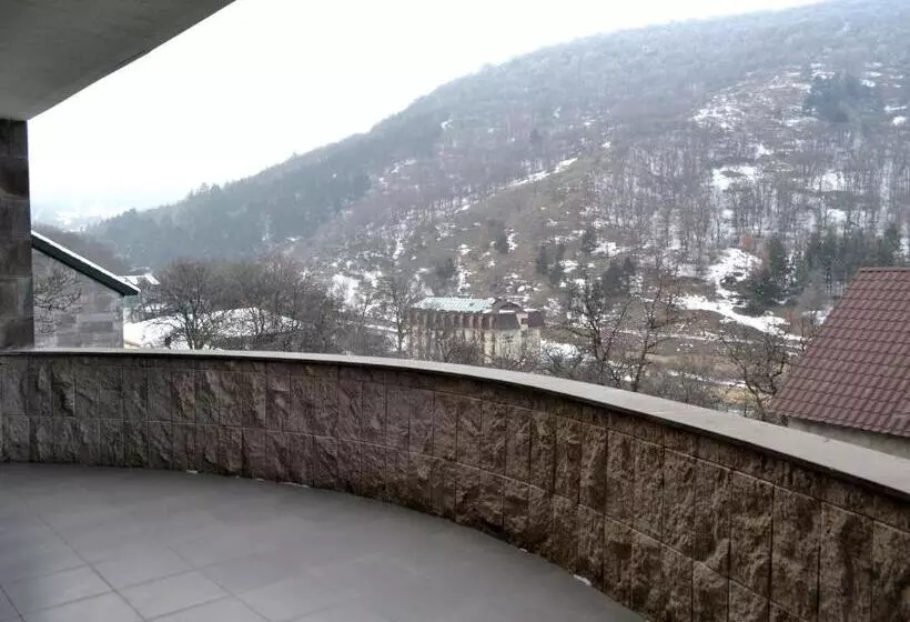 Villadzor Apart