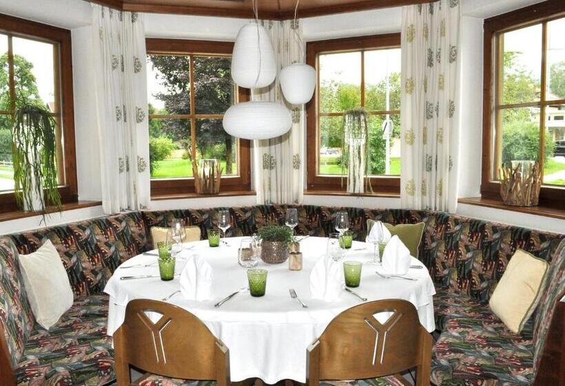 הוסטל Gasthof Schopper