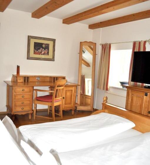 הוסטל Gasthof Schopper