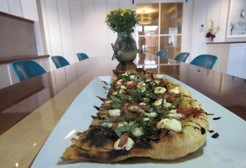 ユースホステル The Break