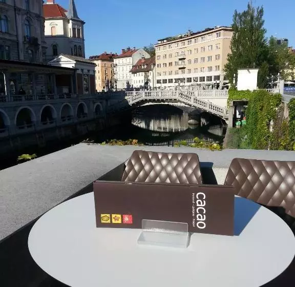 پانسیون Cacao Rooms