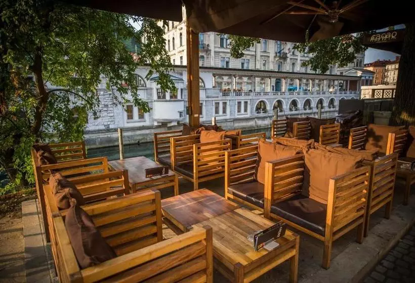 پانسیون Cacao Rooms