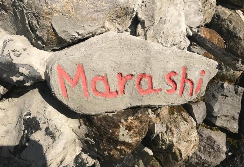 פנסיון Guesthouse Marashi