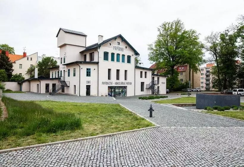 Majatalo Penzion Papírna