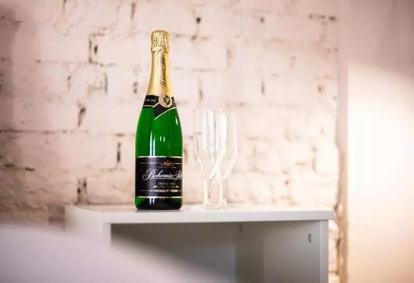 Majatalo Penzion Papírna