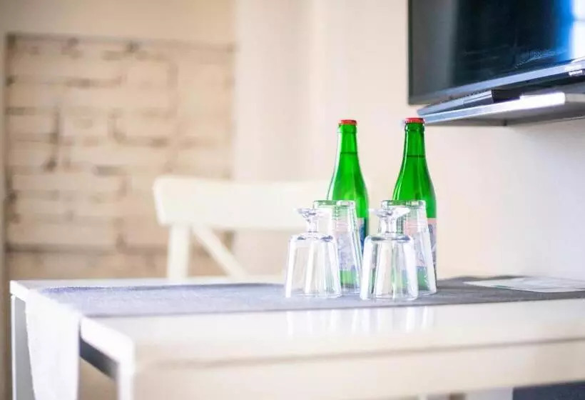 Majatalo Penzion Papírna