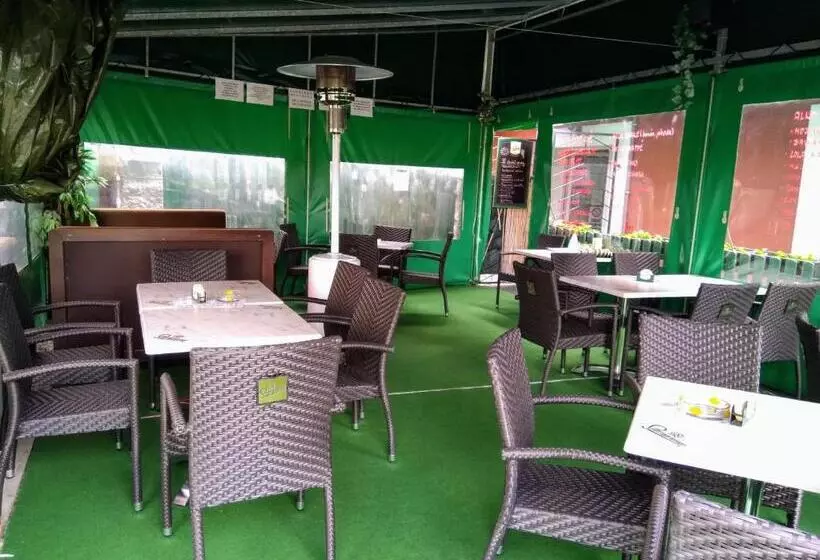 Majatalo Penzion Pomodoro