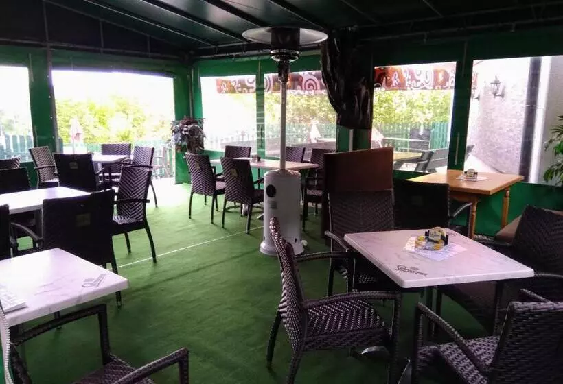 Majatalo Penzion Pomodoro