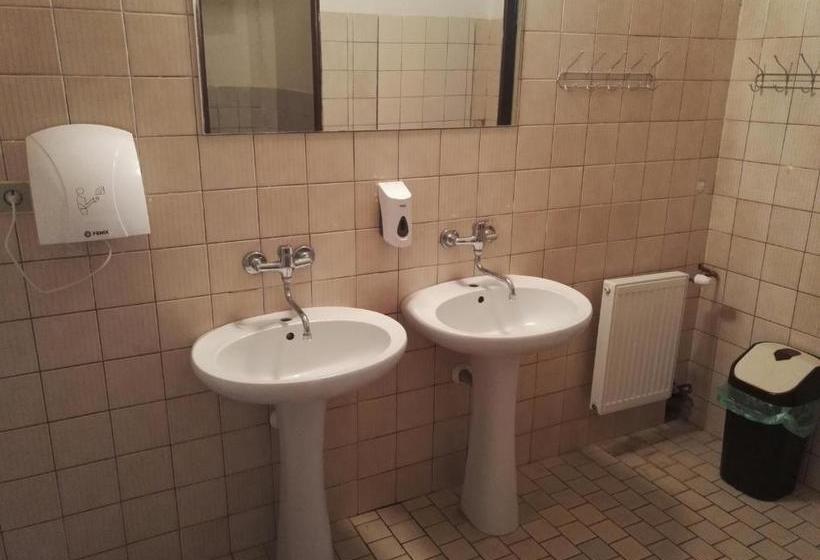 膳宿费 Penzion Tenis