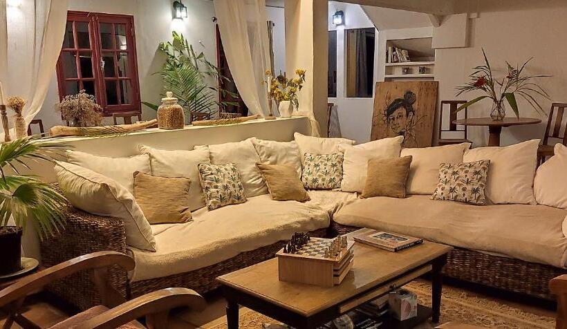 پانسیون Villa Laurina