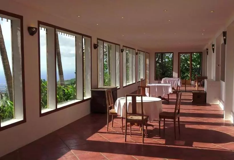 پانسیون Villa Laurina