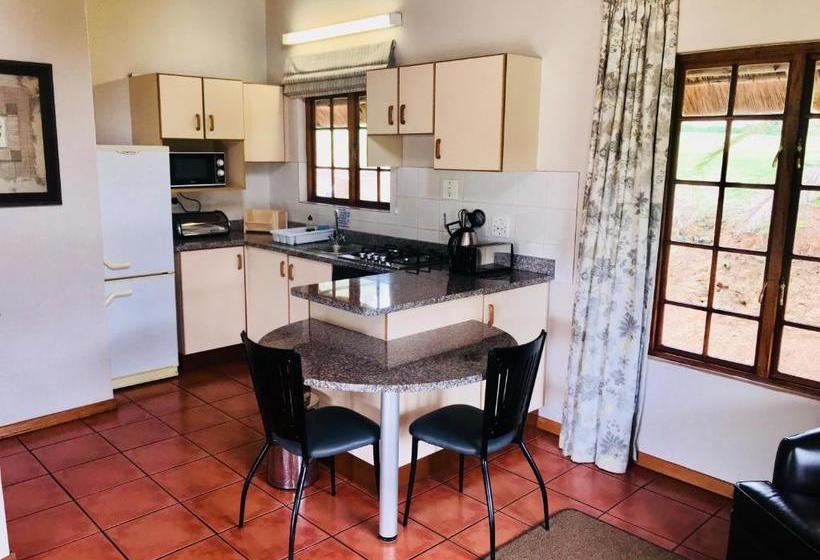 Hlalanathi Drakensberg Resort