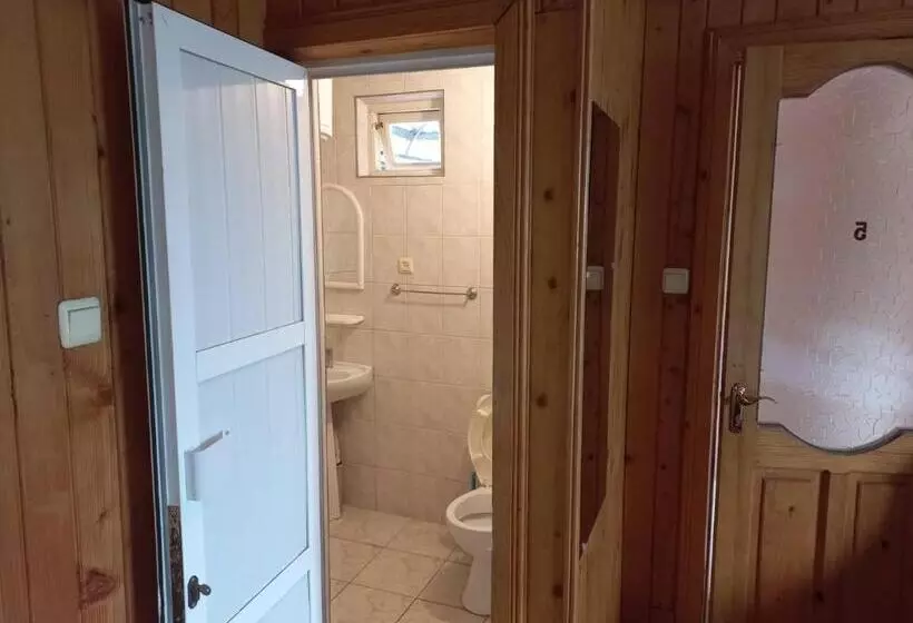 پانسیون Guest House Roman/gonio