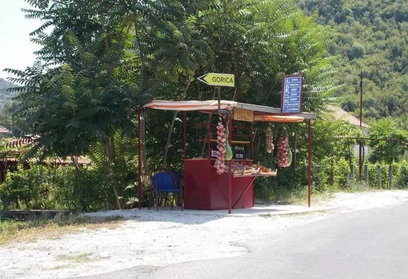 پانسیون Guesthouse Feel Lake
