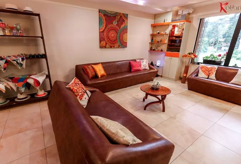 Pension Hostal Kolibri B&b