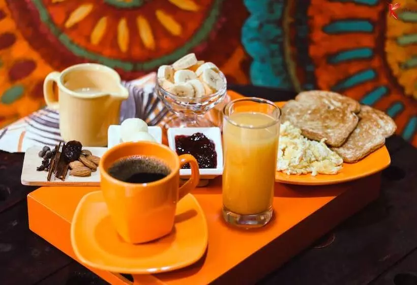 Pension Hostal Kolibri B&b