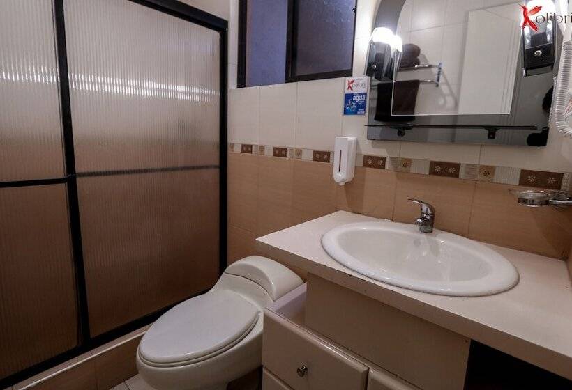 Pensionat Hostal Kolibri B&b