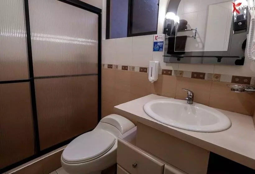 Pension Hostal Kolibri B&b