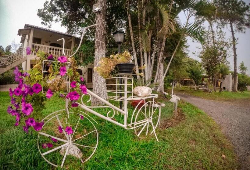 펜션 Pousada Chez Nous