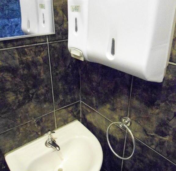 پانسیون Hostel E Pousada Solar