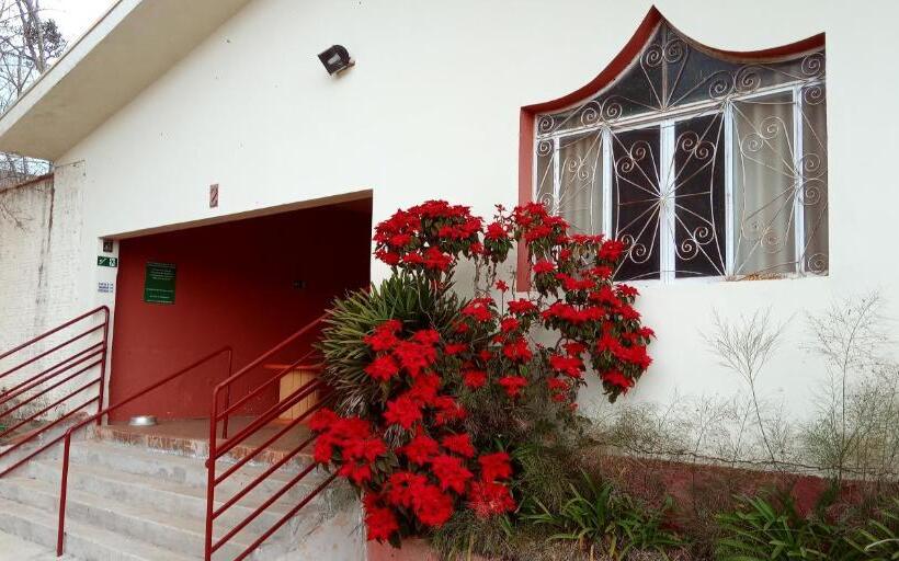 پانسیون Hostel E Pousada Solar