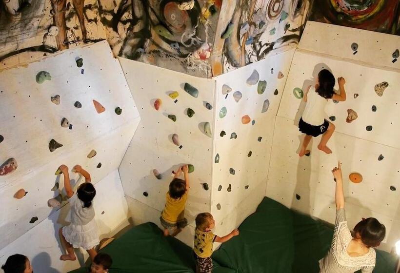 Pensão Worldtreck Dinner & Guesthouse Pise