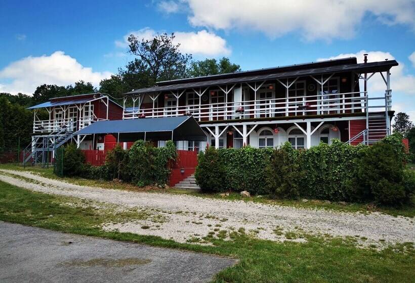 Общежитие Camping At Sheriff