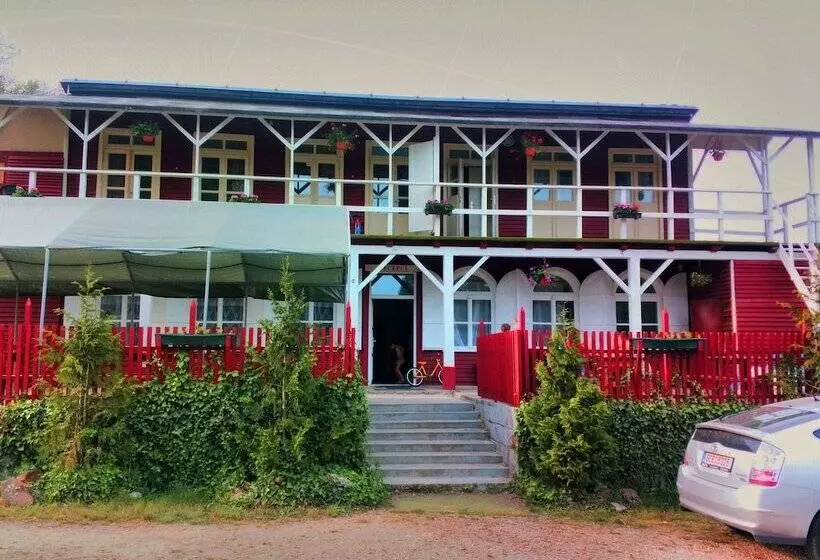 Retkeilymaja Camping At Sheriff