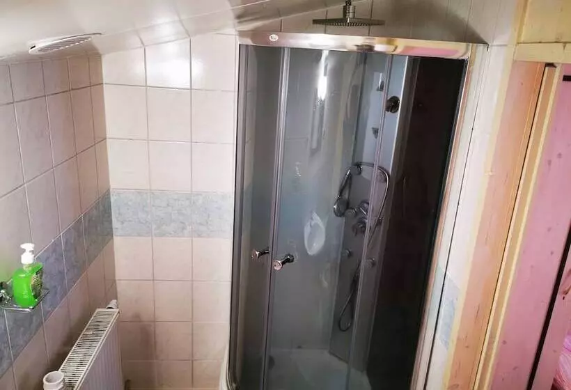 Retkeilymaja Camping At Sheriff