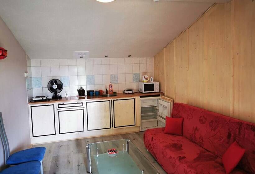 Общежитие Camping At Sheriff