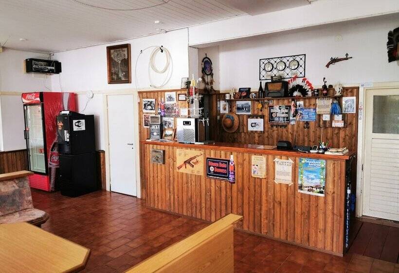 Общежитие Camping At Sheriff