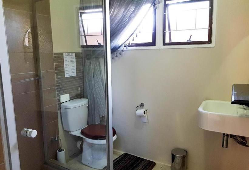 פנסיון Dormio Manor Guest Lodge