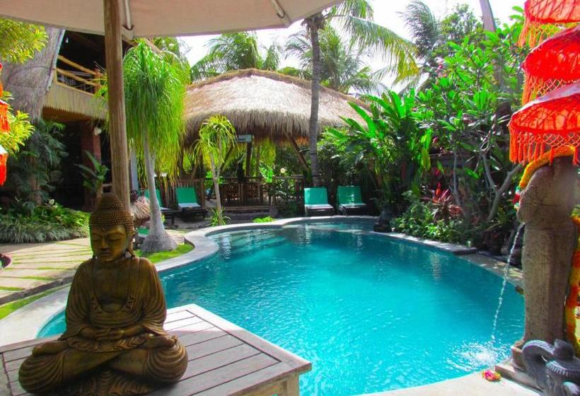 بنسيون Hobbit S House Homestay