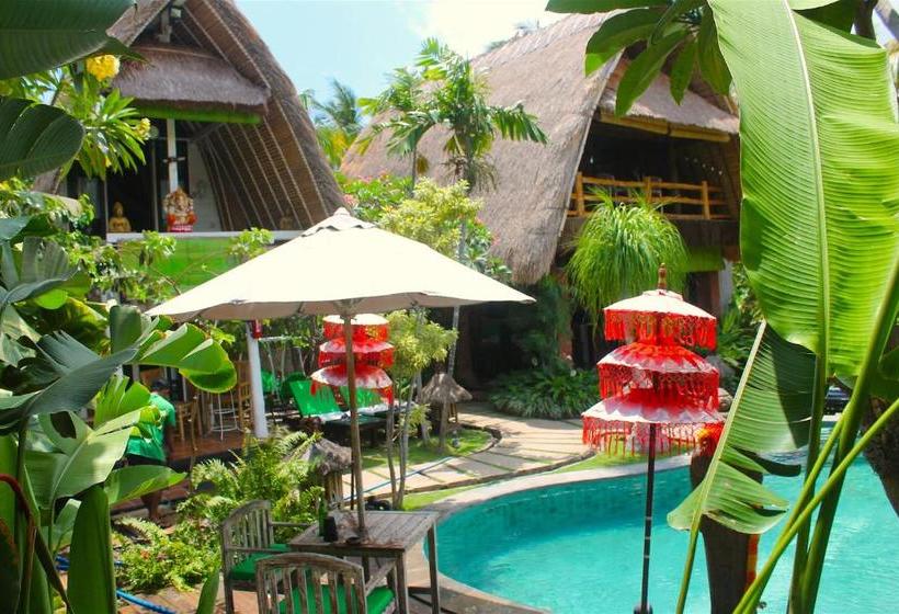 بنسيون Hobbit S House Homestay