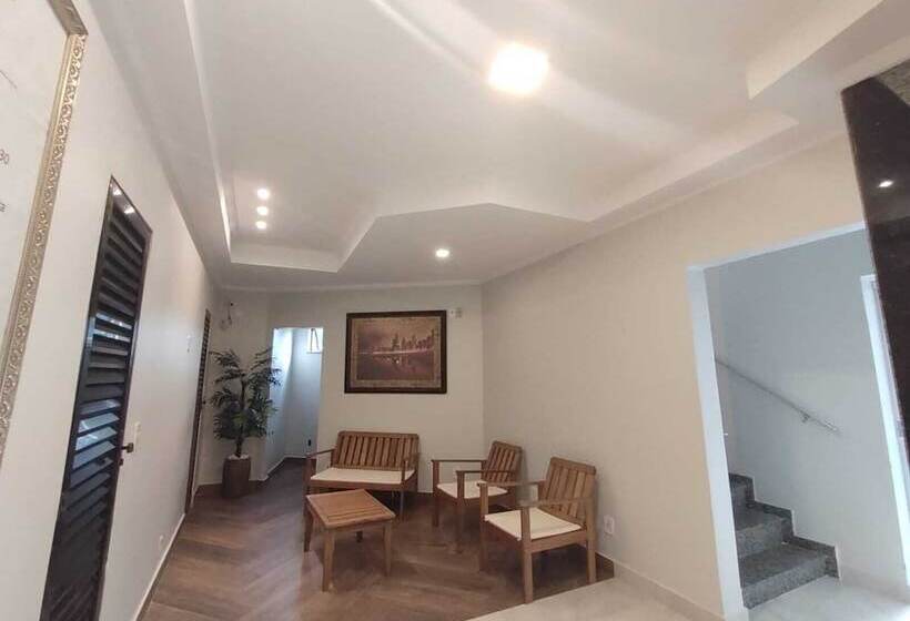 بنسيون Pousada Figueiredo