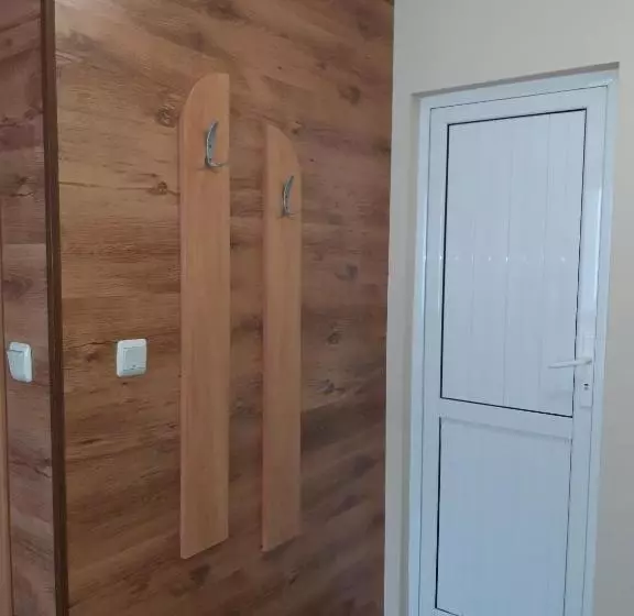 ペンション Private Rooms Silvia