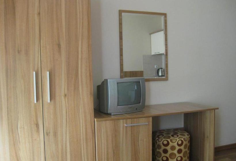 پانسیون Private Rooms Silvia