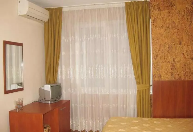 ペンション Private Rooms Silvia