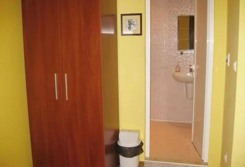 ペンション Private Rooms Silvia