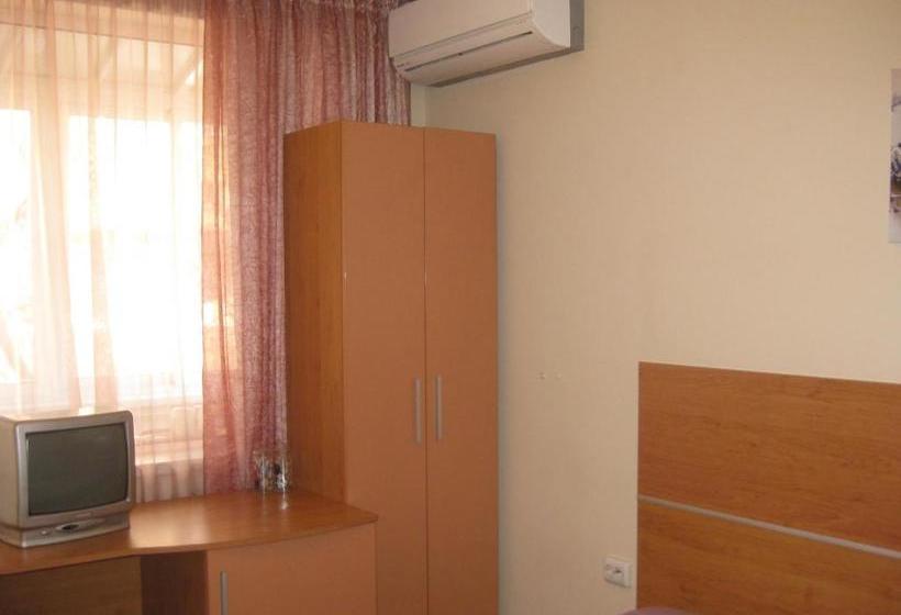 پانسیون Private Rooms Silvia