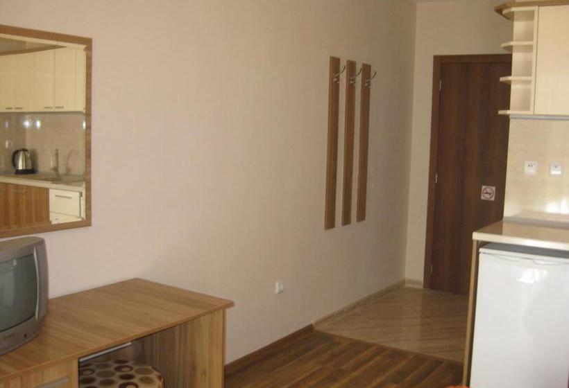 پانسیون Private Rooms Silvia