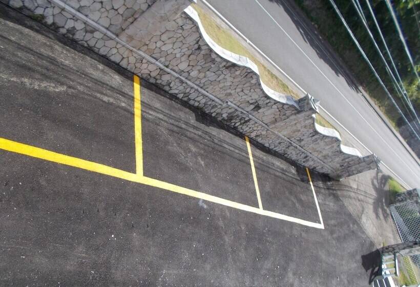 هاستل Paradise Inn