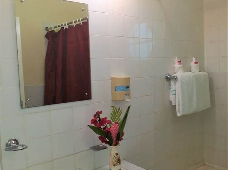 هاستل Paradise Inn