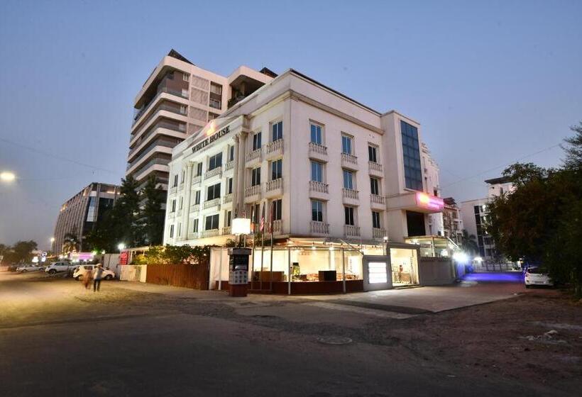 Click White House Residency, Vadodara