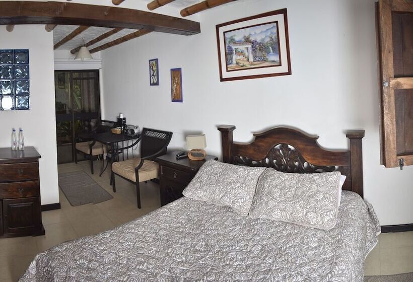 هتل Lagos De Venecia