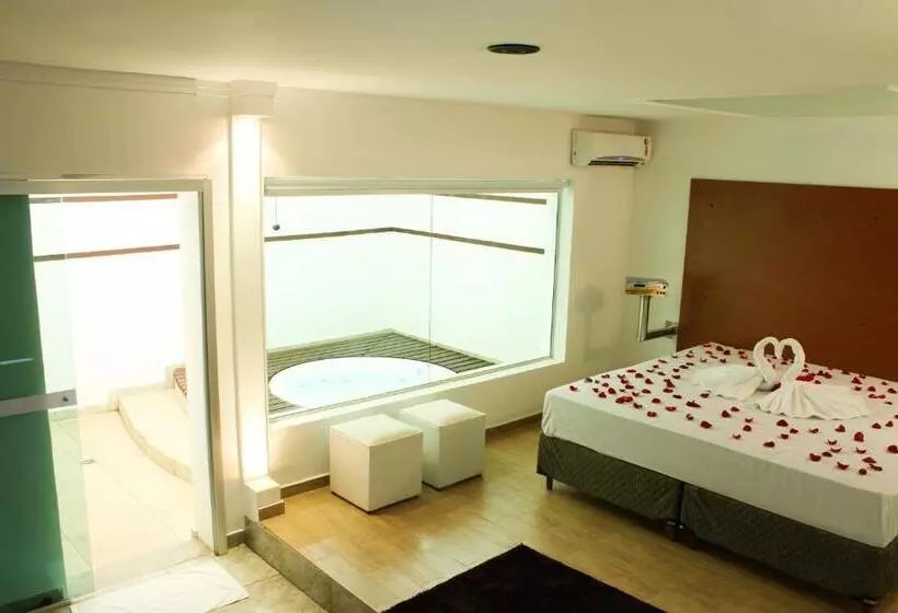 Medieval Motel E Hospedagem