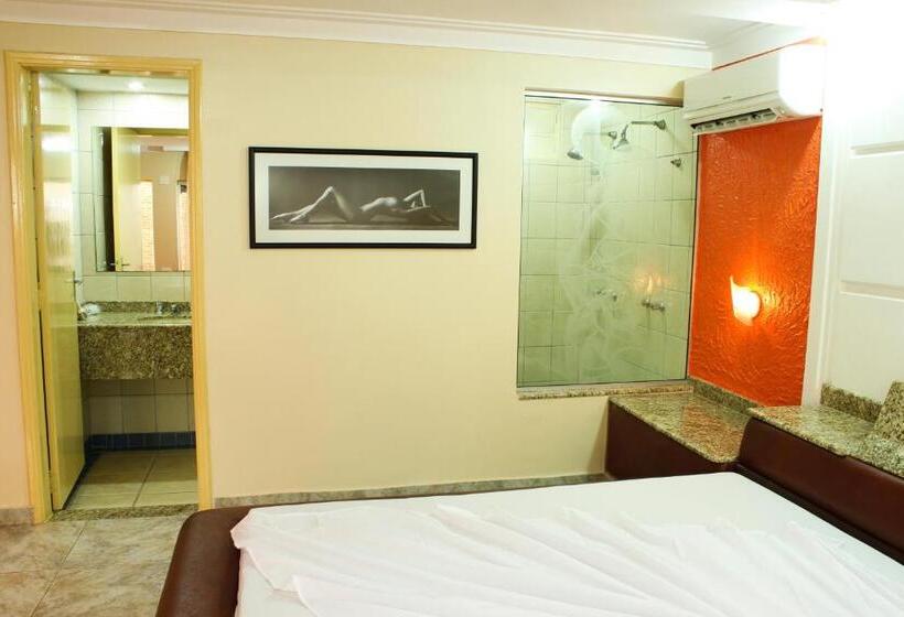 Medieval Motel E Hospedagem