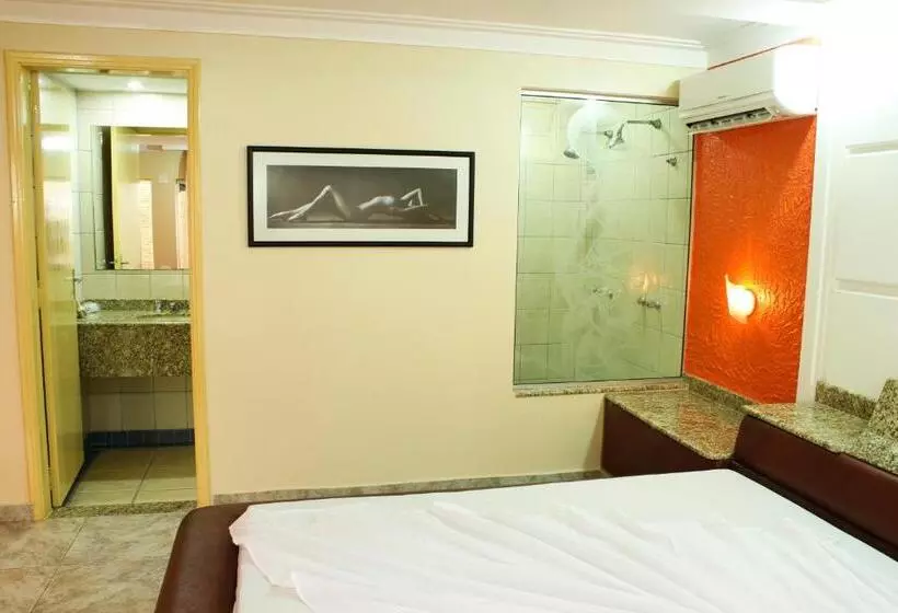 Medieval Motel E Hospedagem